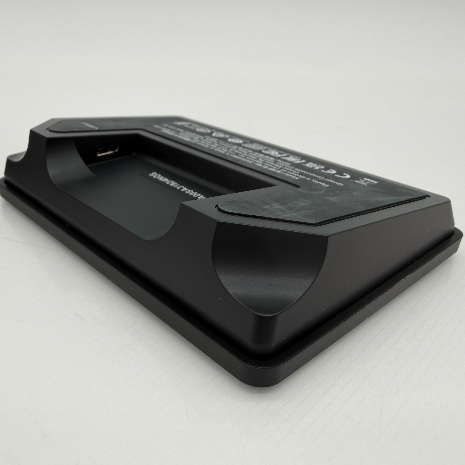 中古美品】Elgato Stream Deck MK.2 15キー - メルカリ
