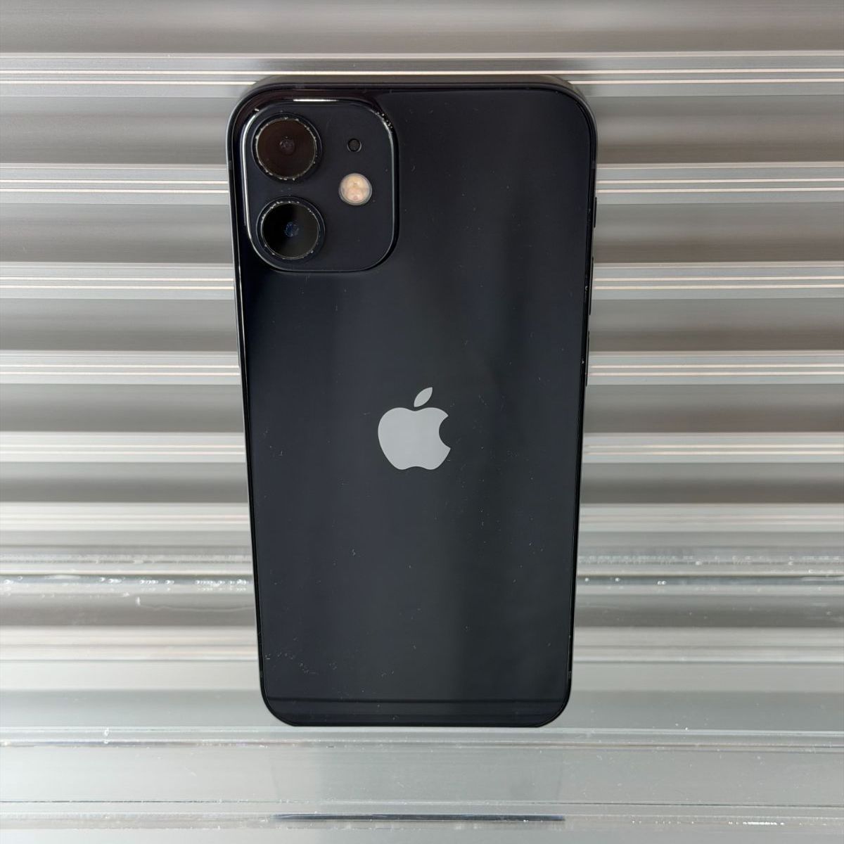 【並品】iPhone 12 mini 64GB 　ブラック　本体