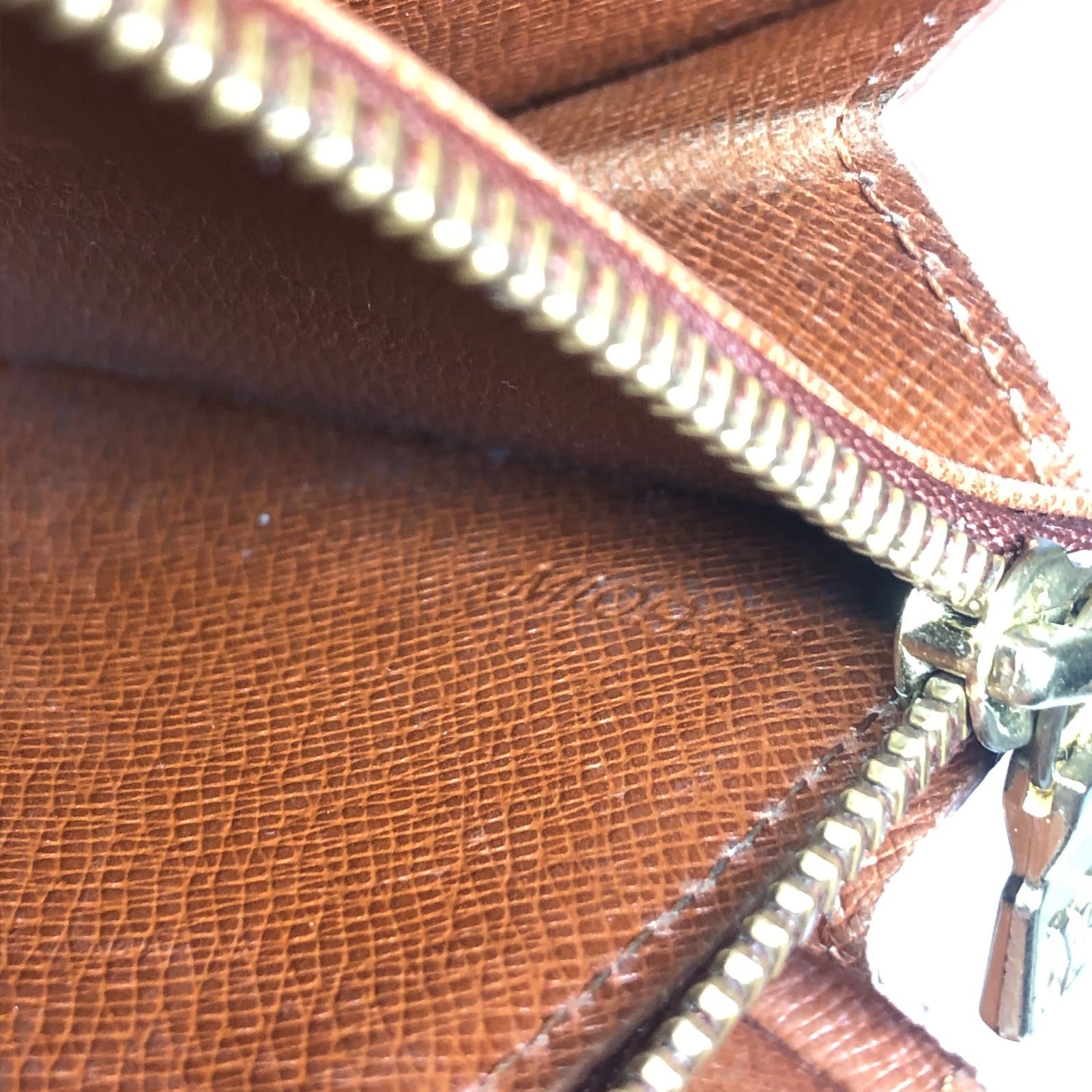 ルイヴィトン】本物 LOUIS VUITTON ポシェットポルトモネクレディ 
