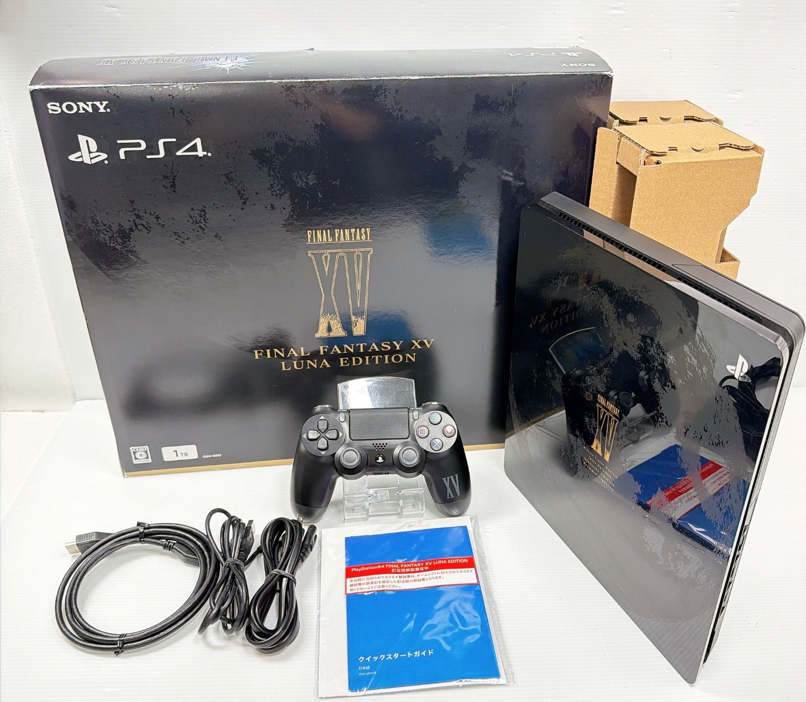 極美品　PS4 FINAL FANTASY XV ルナエディション 動作OK 美品 プレステ4 プレイステーション4 ファイナルファンタジー 15 ルナ