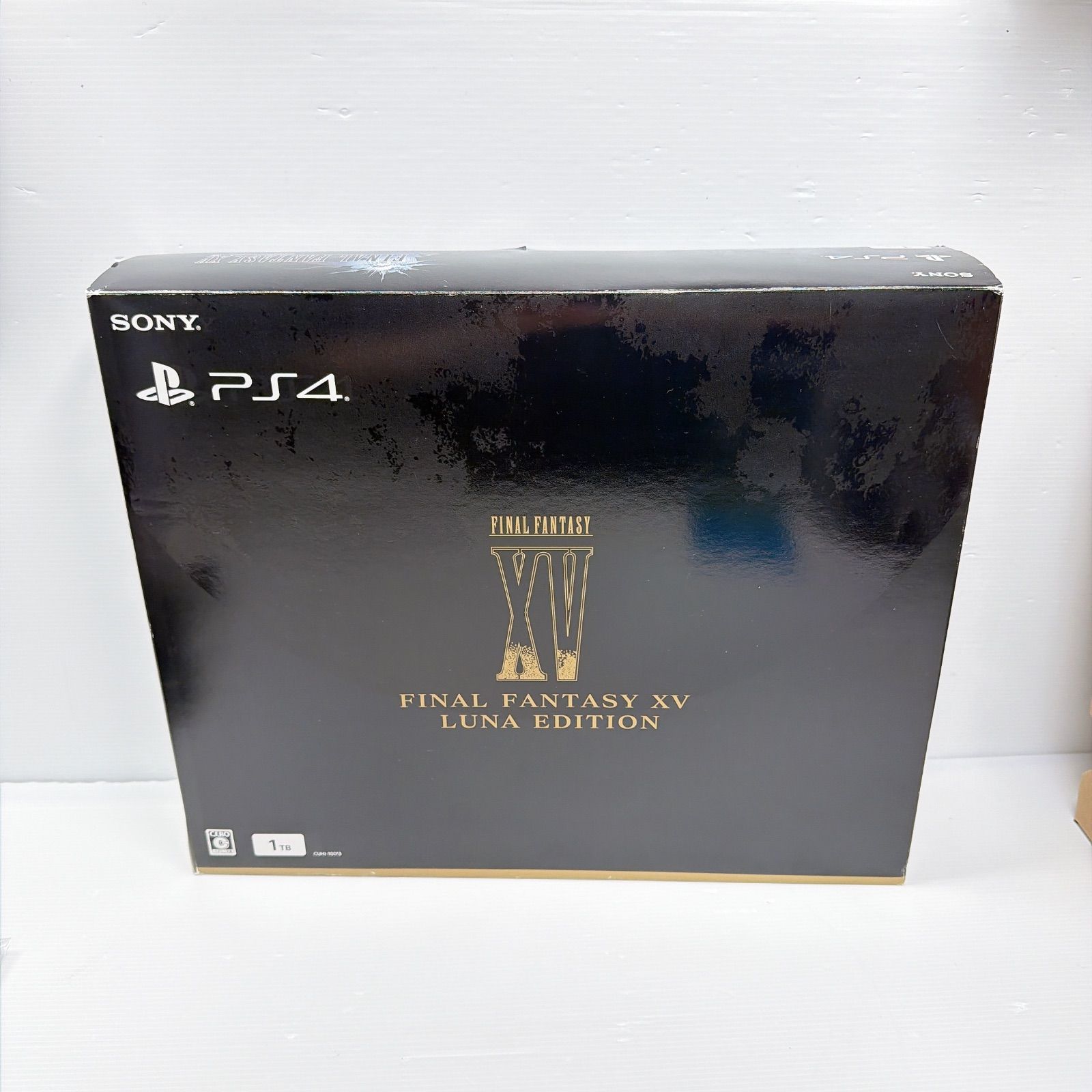 美品 プレステ4 プレイステーション4 ファイナルファンタジー 15 ルナ