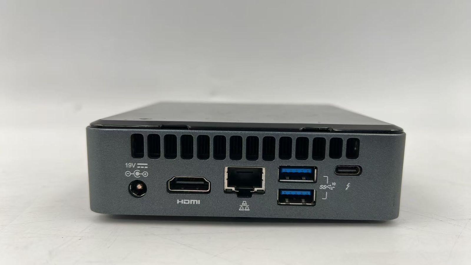 INTEL NUC i3-8109U Mini PC 8GB SSD120GB 中古 BIOS確認済 - メルカリ