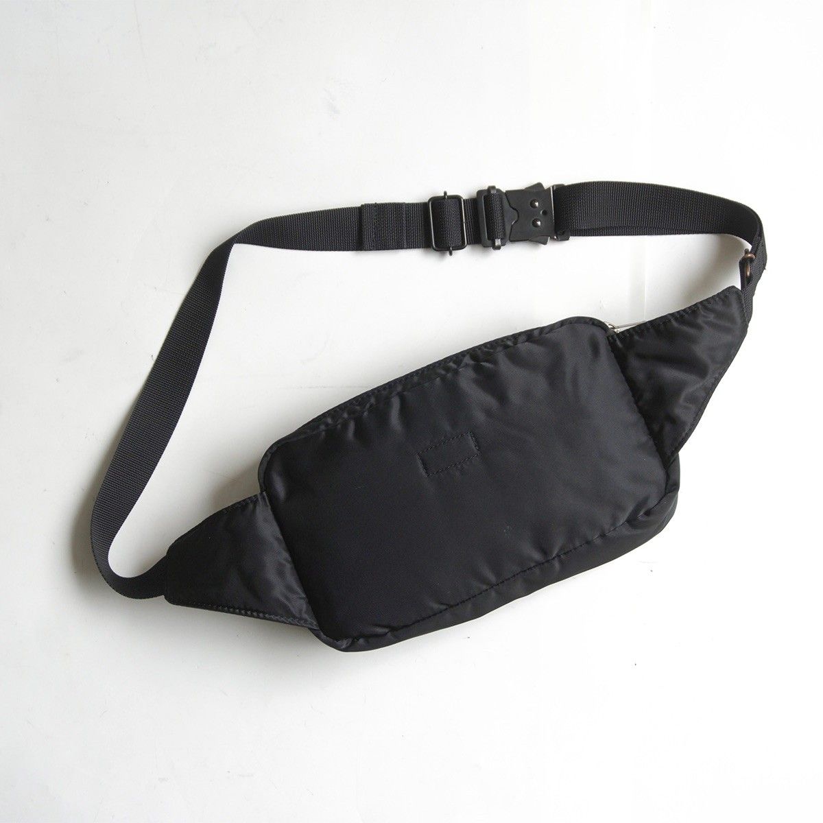 美品】PORTER 【タンカー ナイロン ウエストバッグ】ポーター ブラック