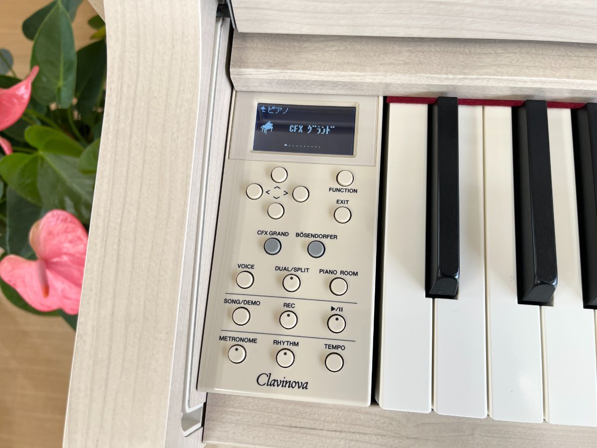 【美品！】YAMAHA/ヤマハ 電子ピアノ Clavinova クラビノーバ 88鍵 CLP-635WA 2018年製 ホワイトアッシュ調 ヘッドホン・イス付【ユーズドユーズ名古屋天白店】J2311 メンテナンス＆クリーニング済み】 ヤマハ CLP-635WA ホワイトアッシュ