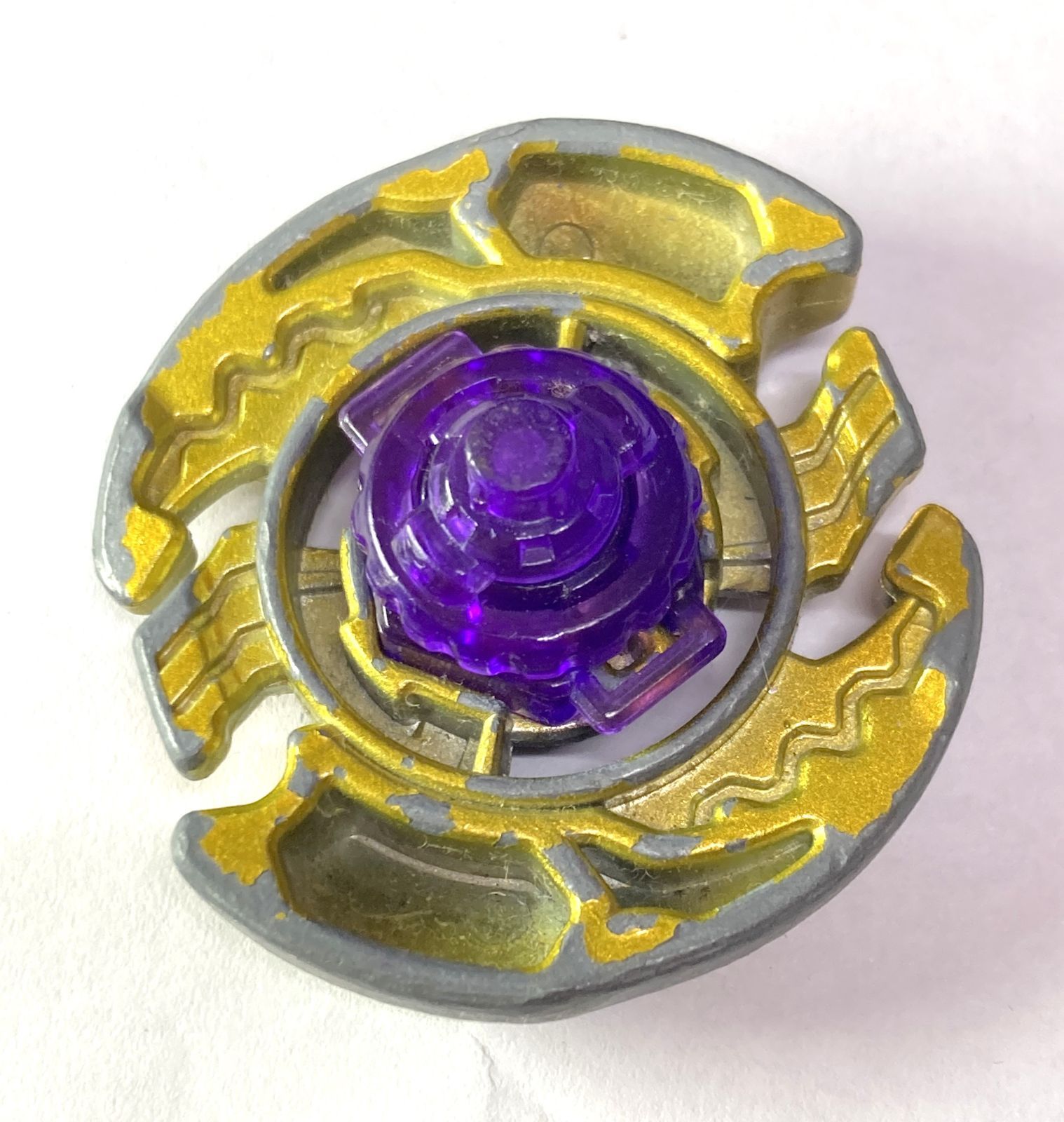 メタルファイトベイブレードWBBA特別景品ケツァルコアトル紫パープル ウィール メタルファイト ベイブレード ケツァルコアトル 90WF - メルカリ