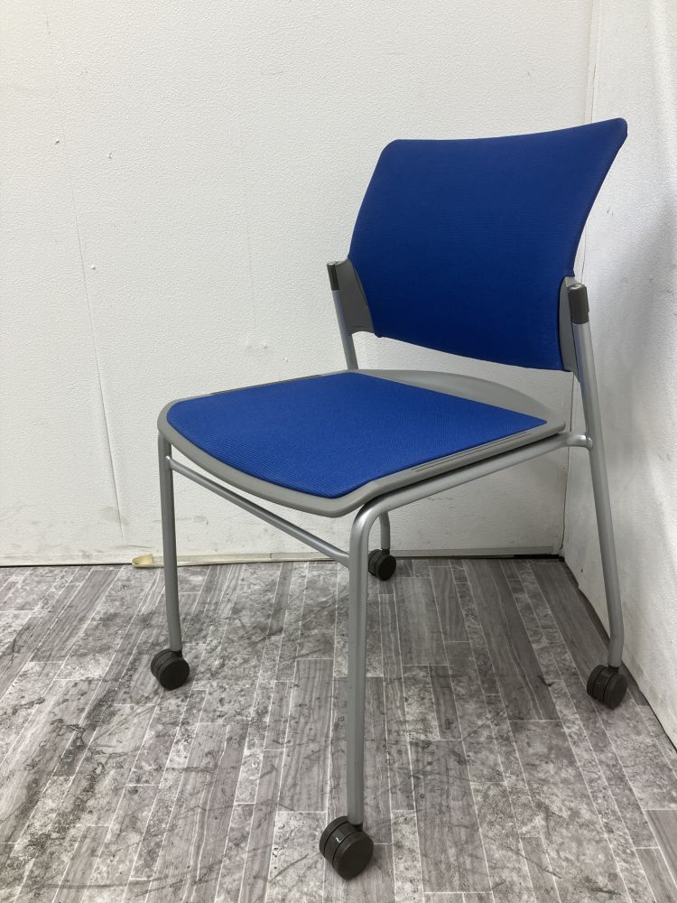 【中古品】オカムラ フォルマシリーズ キャスター付きフォルマチェア 8107FZ FAK5 ブルー