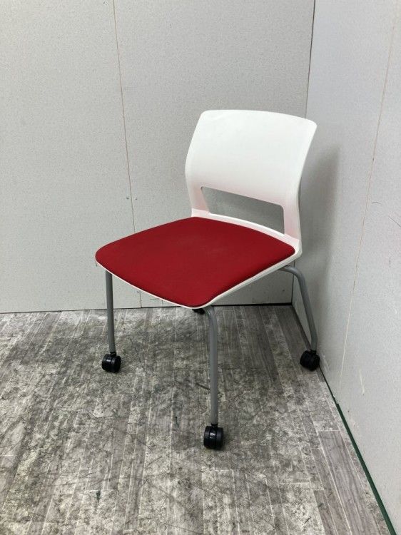 【中古品】コクヨ 160シリーズ キャスター付スタッキングチェア CK-160C-W レッド