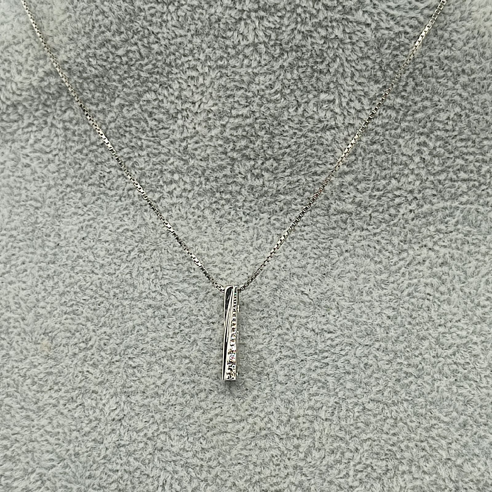 美品】スティックデザインダイヤネックレス 0.03ct SILVER シルバー925 