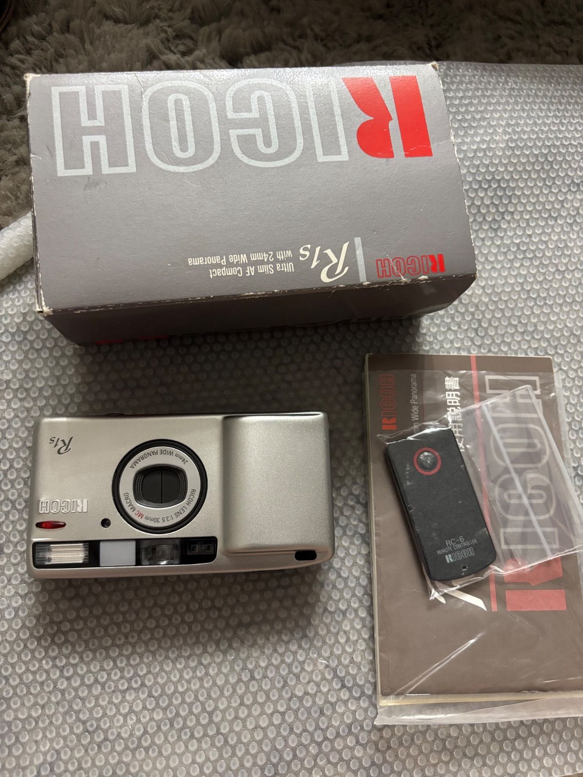 RICOH R1s コンパクトフィルムカメラ 26040737 - メルカリ