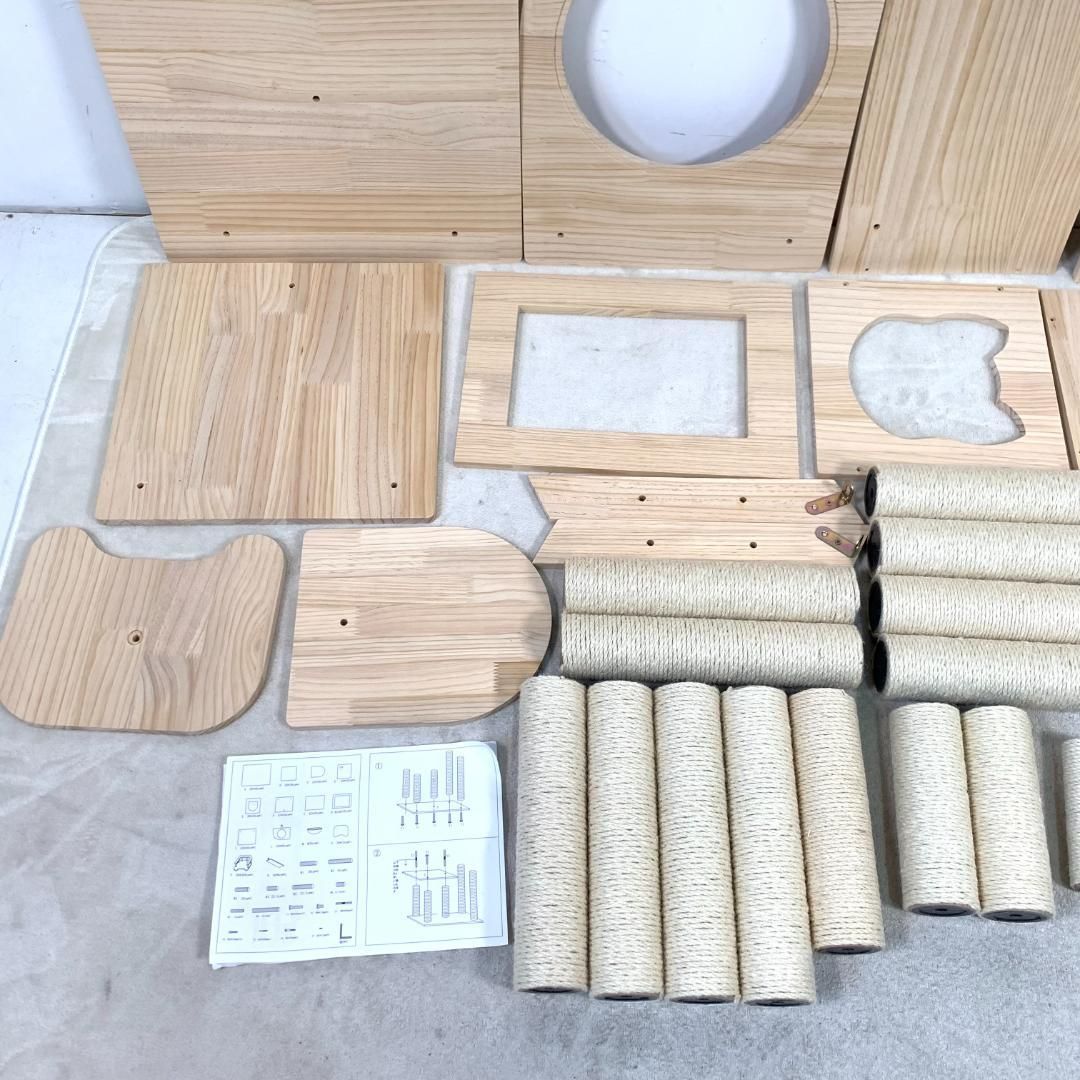 訳あり新品　キャットタワー 透明宇宙船 据え置き おしゃれ 木製1865-160 訳あり新品 キャットタワー 透明宇宙船 据え置き おしゃれ 木製1865