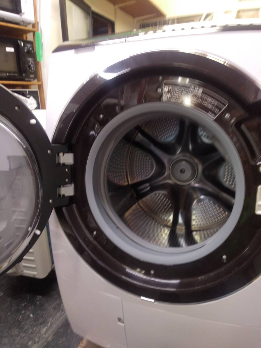 中古】大阪引取限定 HITACHI ドラム式洗濯乾燥機 BD-SX110FL 本体 2021 