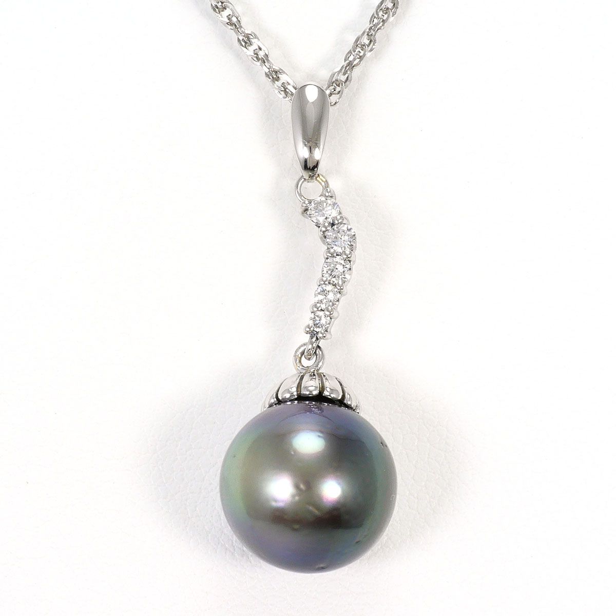 PT900/プラチナ PT850/プラチナ ネックレス 黒蝶真珠 ダイヤモンド 0.15ct カード鑑別書 総重量約6.8g 約40cm