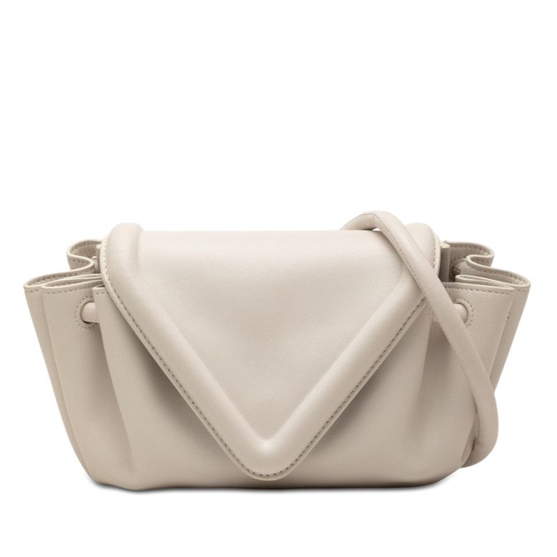 ボッテガヴェネタ ビーク スモール ショルダーバッグ ホワイト レザー レディース BOTTEGAVENETA【1-0269402】
