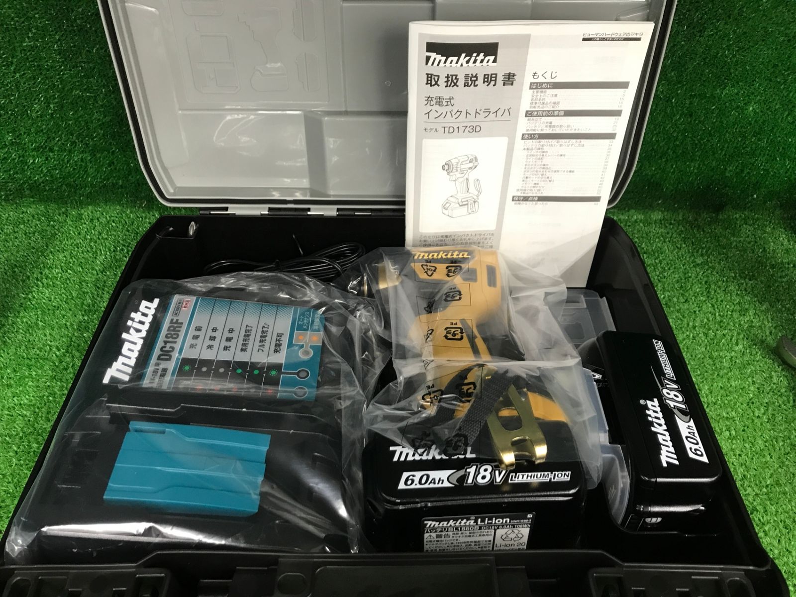 【未使用品】【0906】★makita(マキタ) 18v充電式インパクトドライバ LXT20周年モデル プレミアムイエロー(フルセット) TD173DGXPY　IT9XJI3EREJO