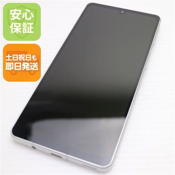 新品同様 AQUOS sense7 plus A208SH シルバー スマホ 土日祝発送 即日発送 00000