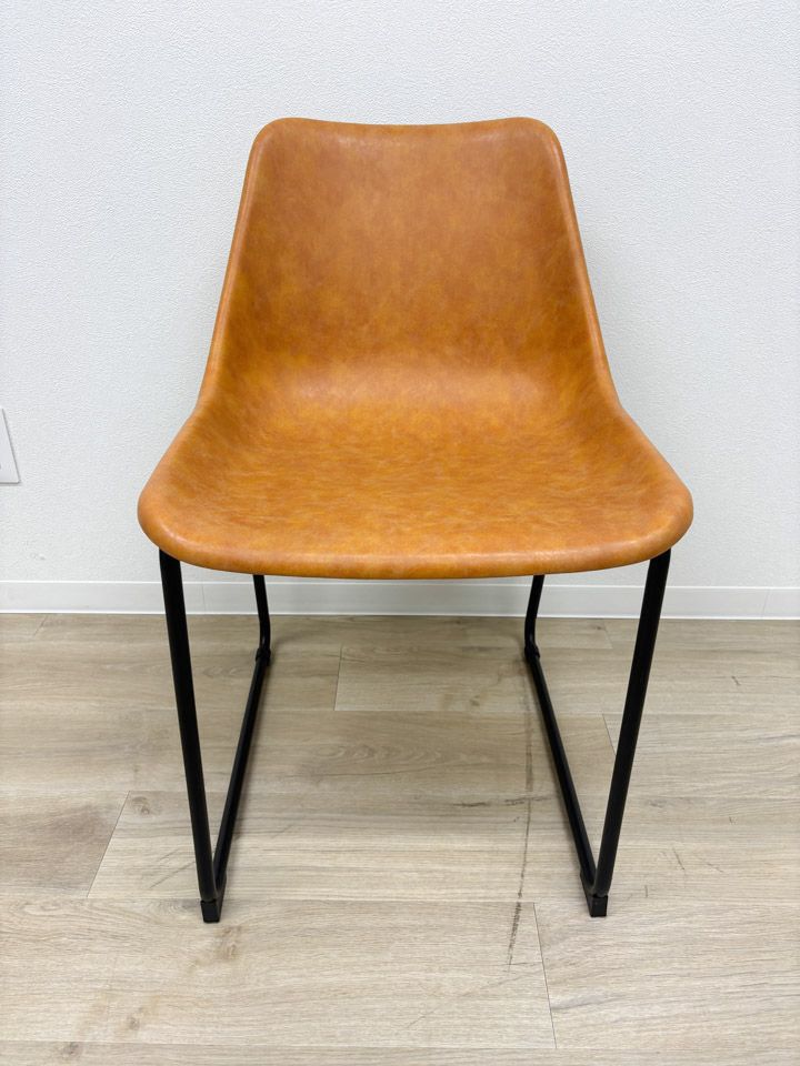 【展示品】定価19,800円 関家具 CRASH GATE ダイニングチェア 1脚単品 完成品 ログ チェアー ビンテージキャメル おしゃれ インダストリアル 個人未使用【送料無料】