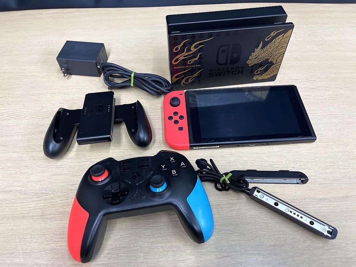 Nintendo Switch ニンテンドースイッチ モンスターハンターライズ プロコンなど まとめ HAC-001 初期化済み ※右のjoy-con欠品