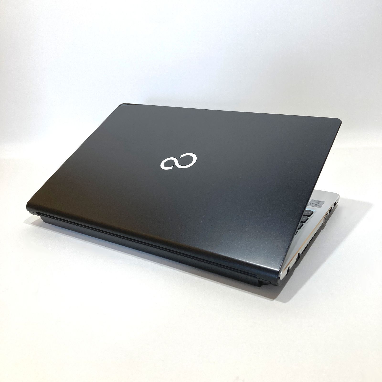 初心者向✨カメラ付ノートPC 富士通S935/K - メルカリ