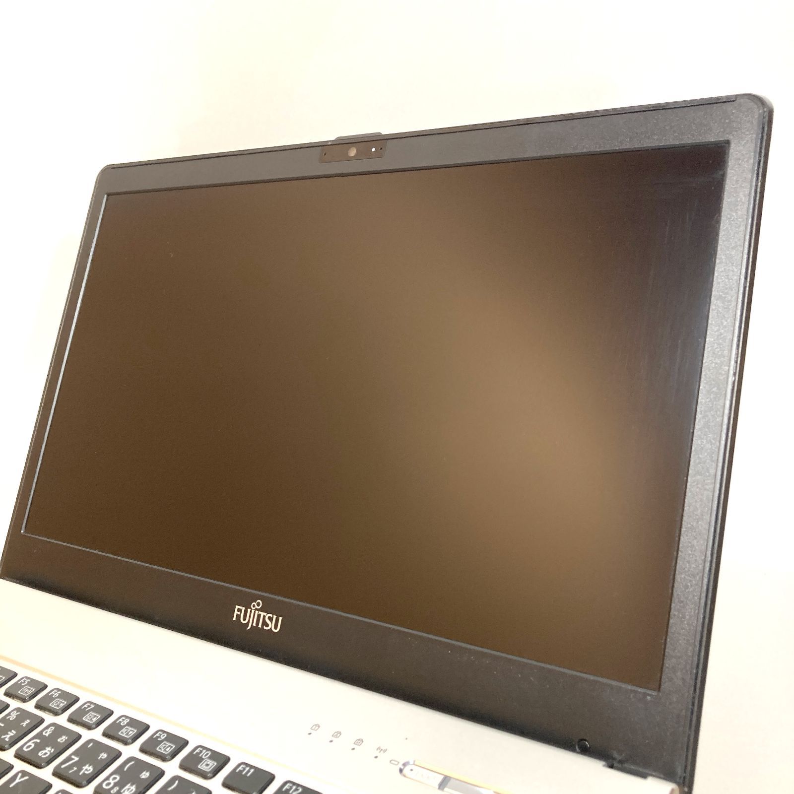 初心者向✨カメラ付ノートPC 富士通S935/K - メルカリ