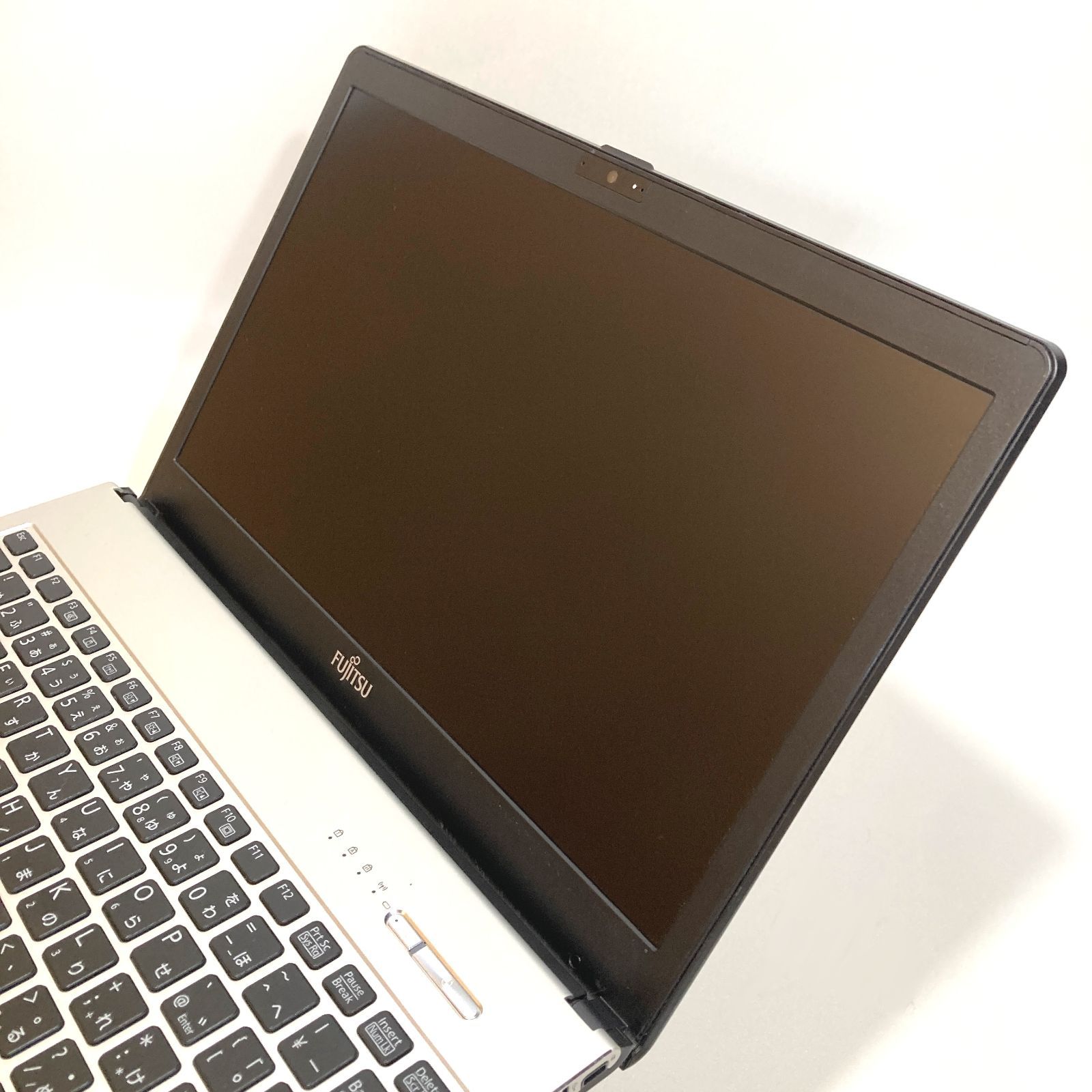 初心者向✨カメラ付ノートPC 富士通S935/K - メルカリ