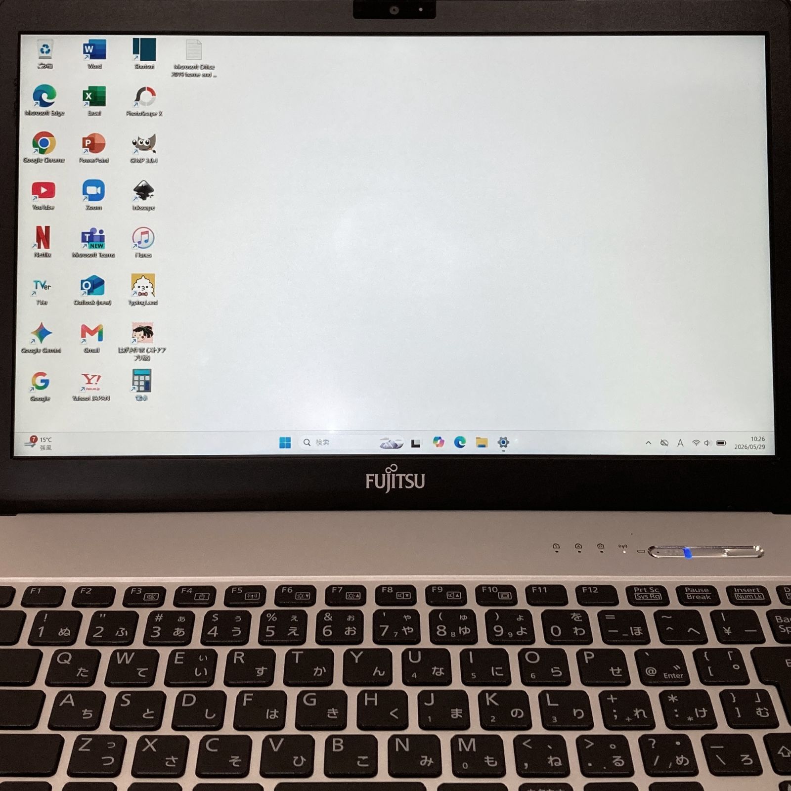 初心者向✨カメラ付ノートPC 富士通S935/K - メルカリ