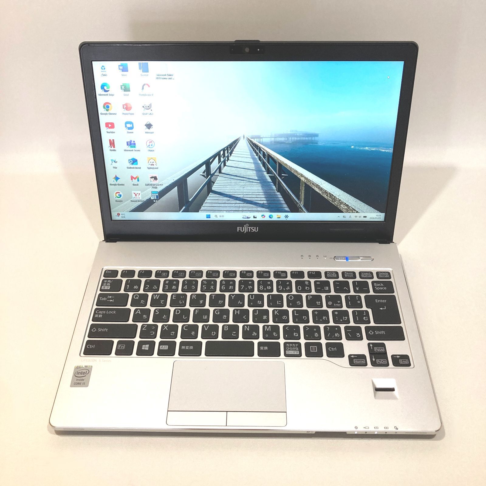初心者向✨カメラ付ノートPC 富士通S935/K - メルカリ