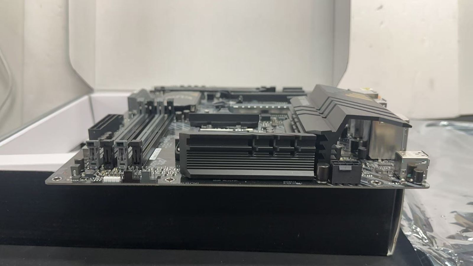 ASUS TUF GAMING B550-PLUS マザーボード 美品 - メルカリ
