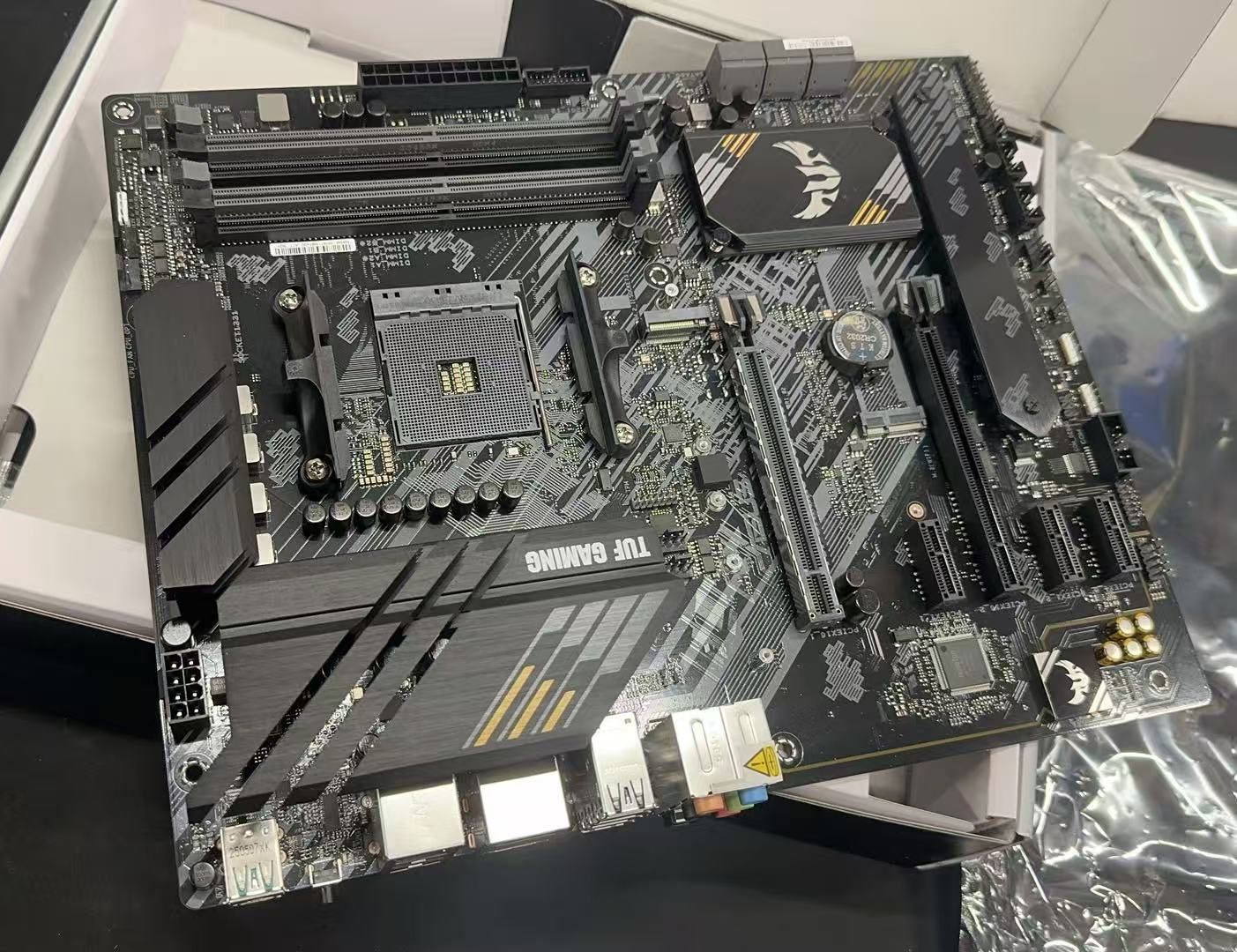 ASUS TUF GAMING B550-PLUS マザーボード 美品 - メルカリ
