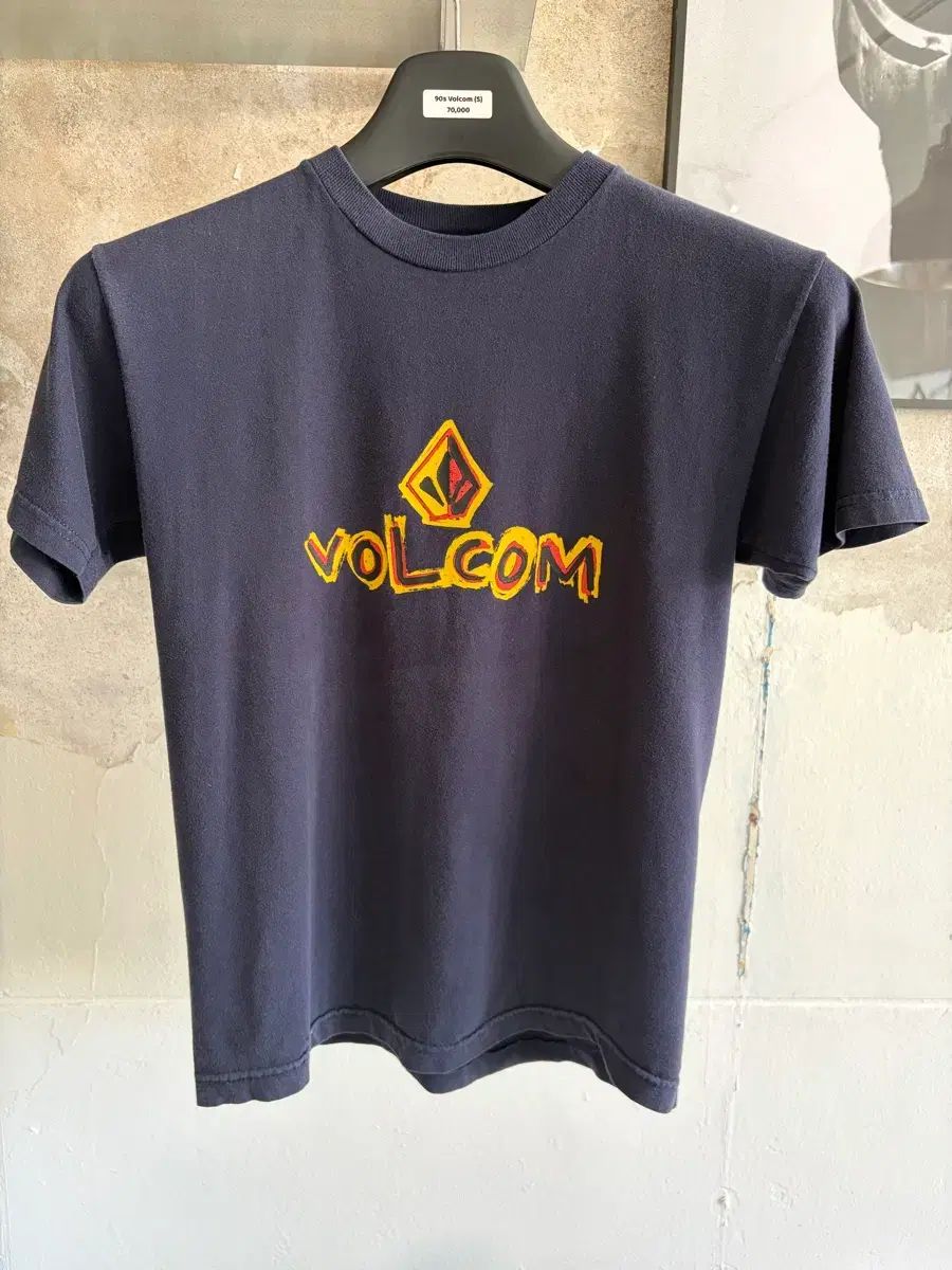 90s Volcom skate Tシャツ