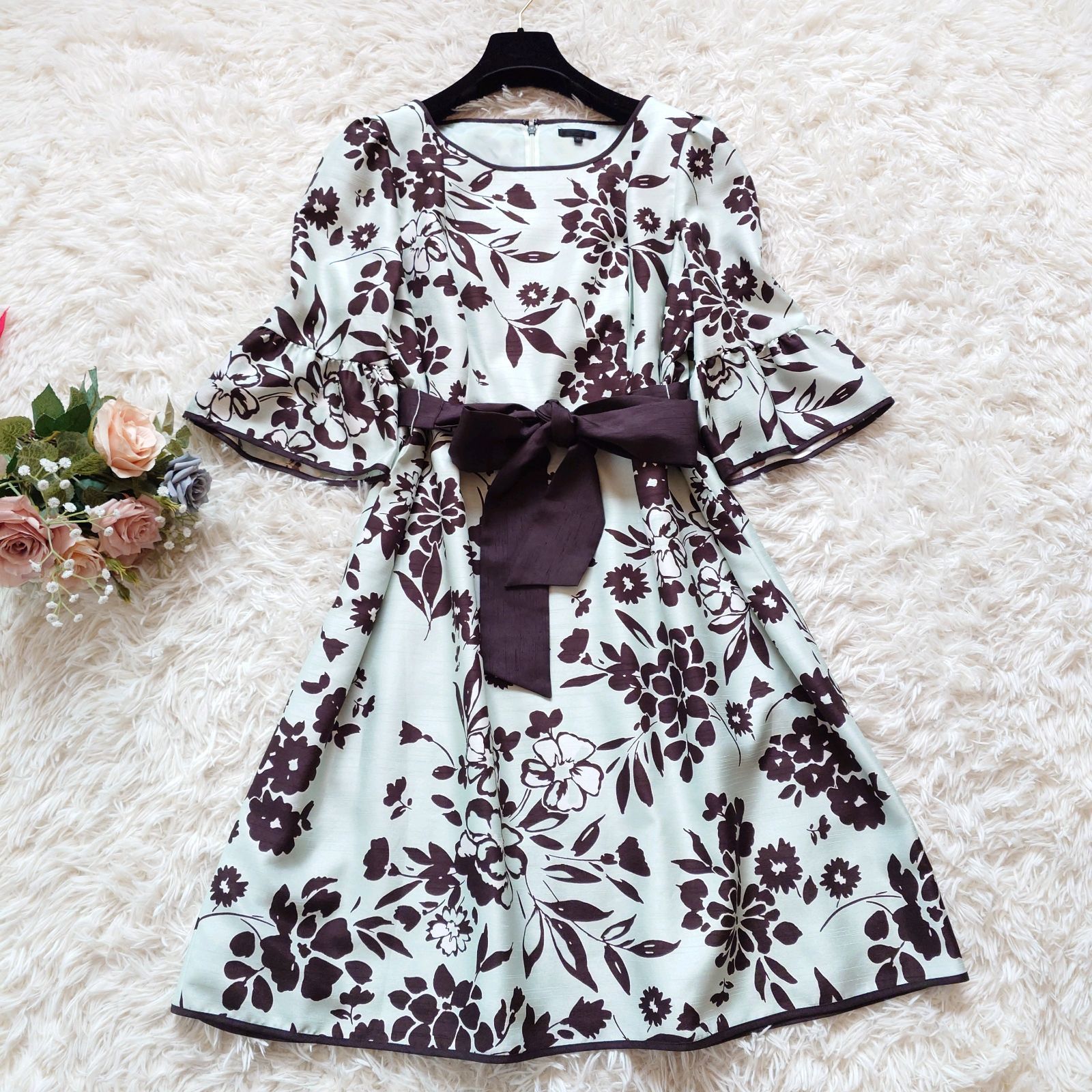 美品】TO BE CHIC トゥービーシック 花柄 フレアワンピース フレア 