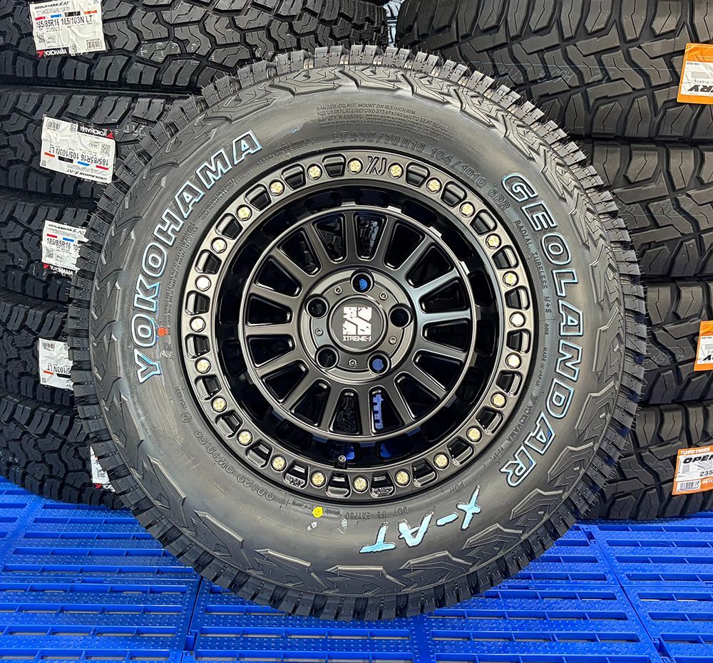 新品 タイヤホイール 4本セット デリカD5 エクストレイル RAV4 16インチ ヨコハマ ジオランダー X-AT 215/70R16 XTREMEJ XJ08