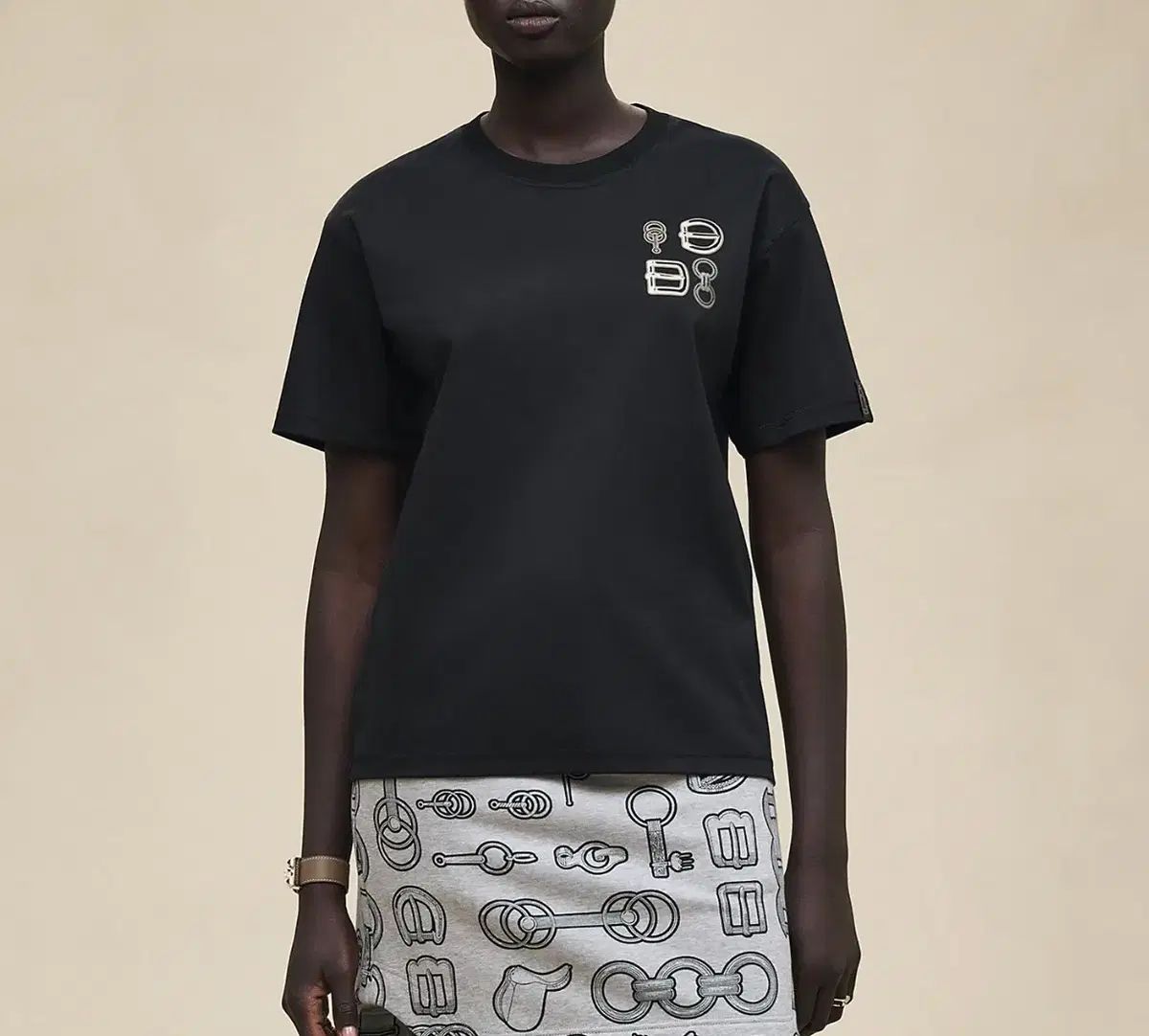 新品 エルメス マキシ プリント レディース Tシャツ ブラック H6H4622DC