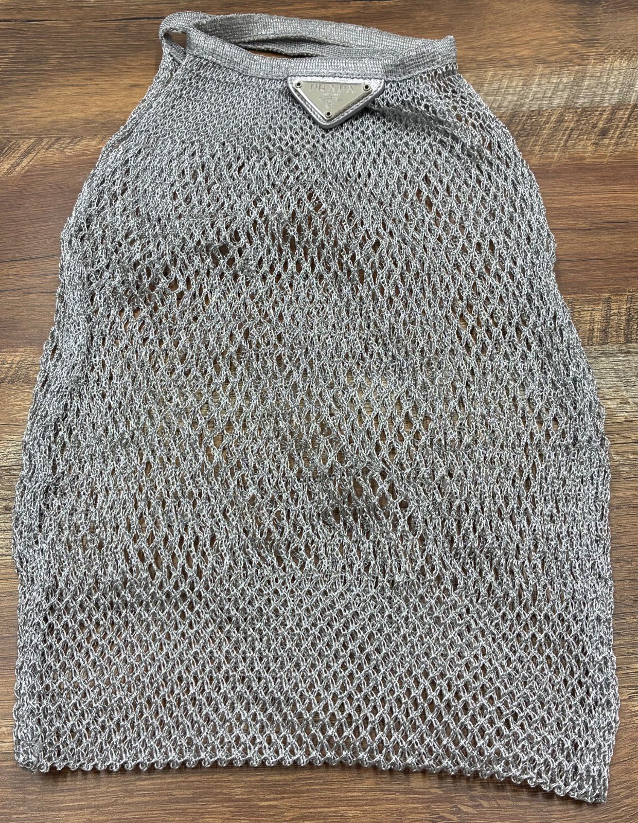 PRADA プラダ　メッシュバック　シルバー