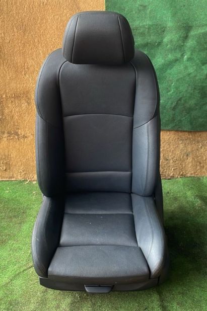 BMW　F10FW20 　H27　助手席シート　L-C-5543