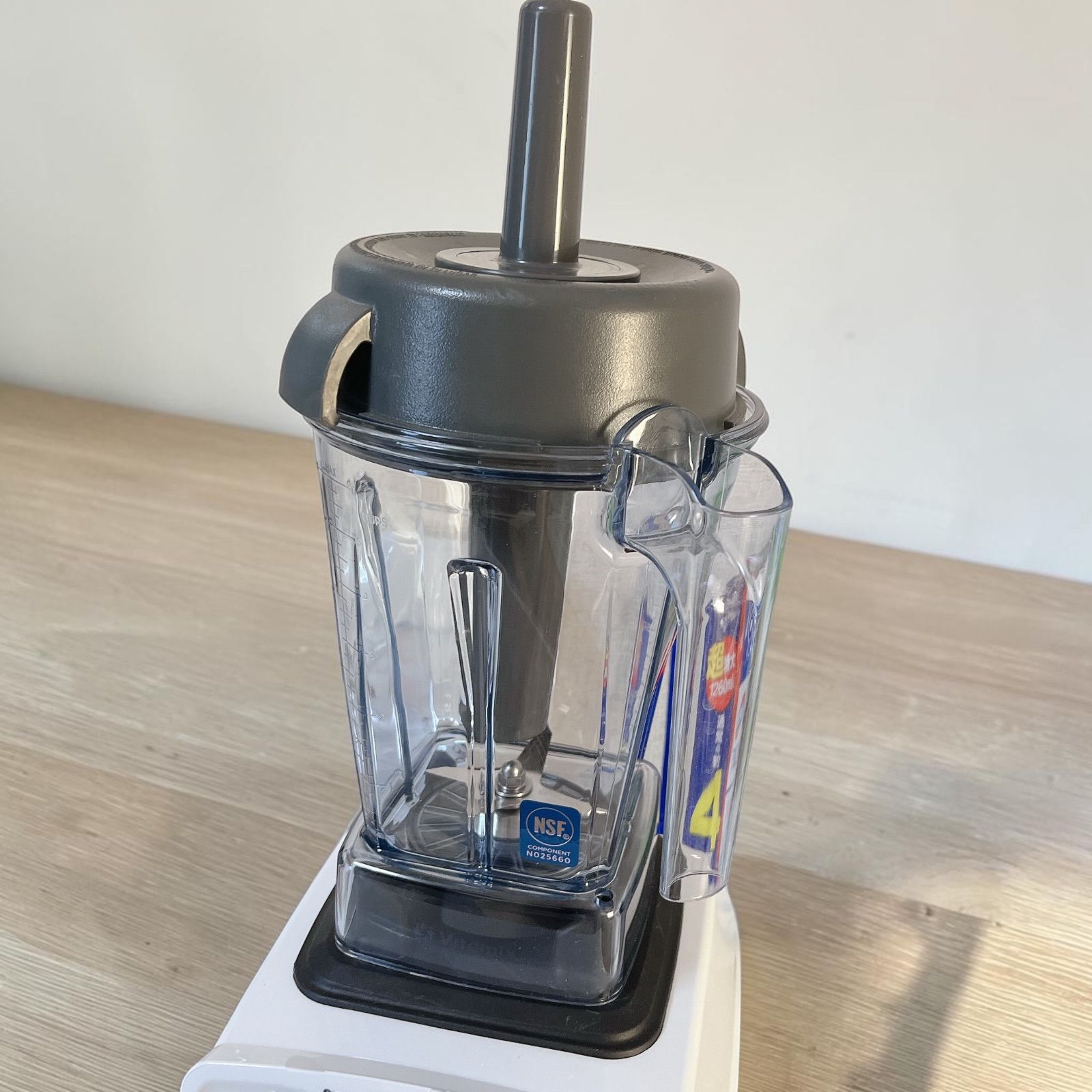 Vitamix VM0202 2022年製 ミキサー ブレンダー #22500-0526-1 ビタ
