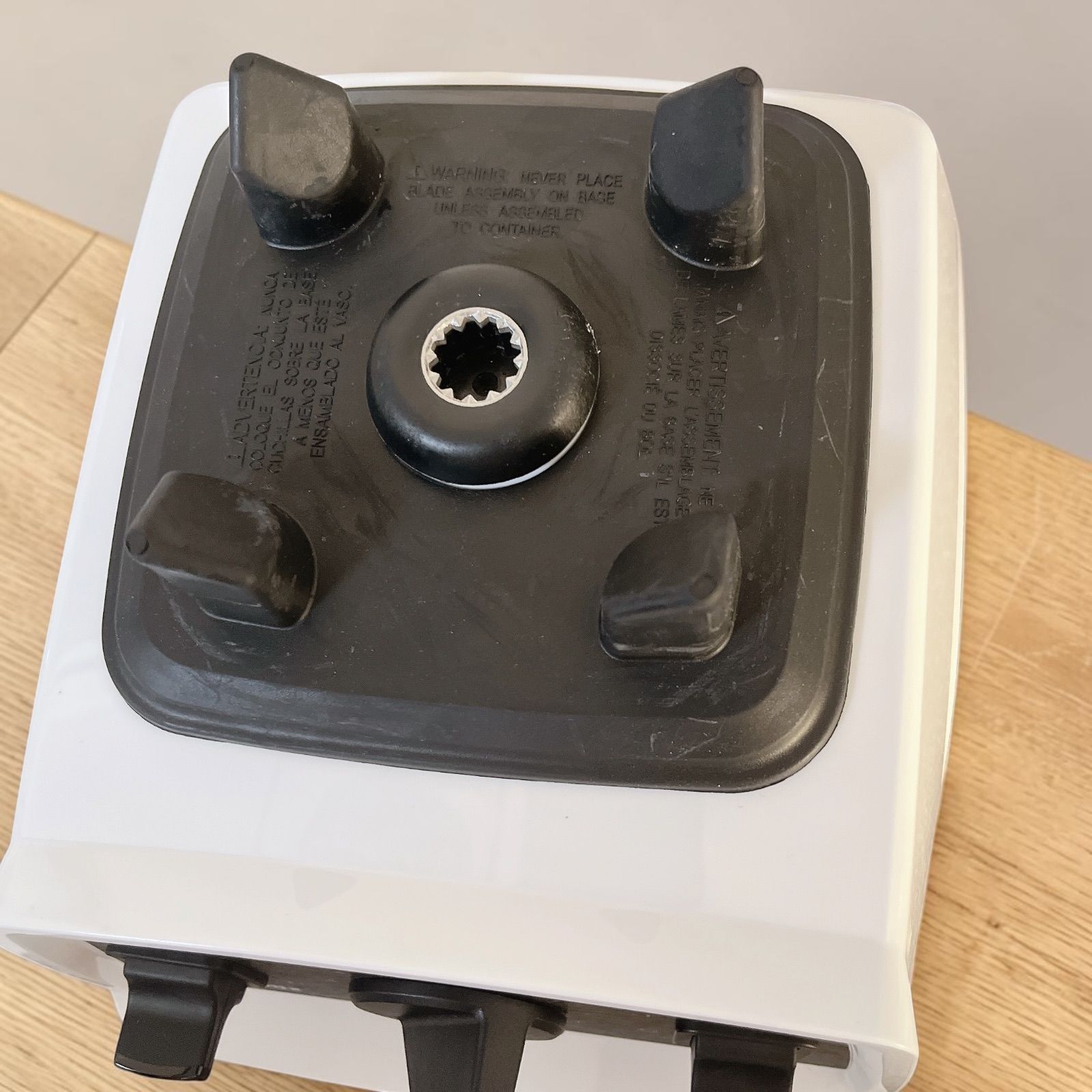 Vitamix VM0202 2022年製 ミキサー ブレンダー #22500-0526-1 ビタ