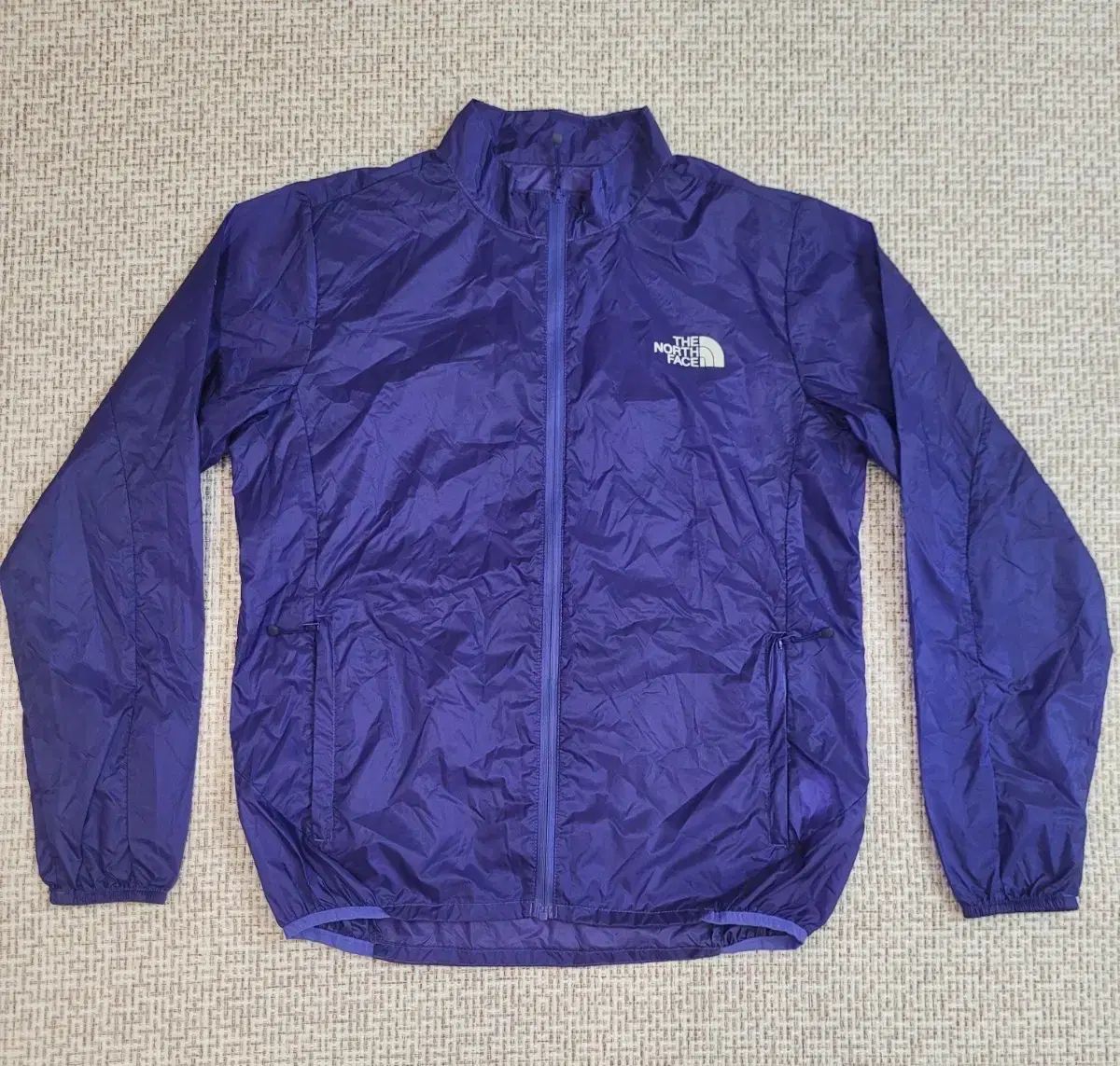 THE NORTH FACE ザノースフェイス フライト シリーズ ウィンドブレーカー L パープル