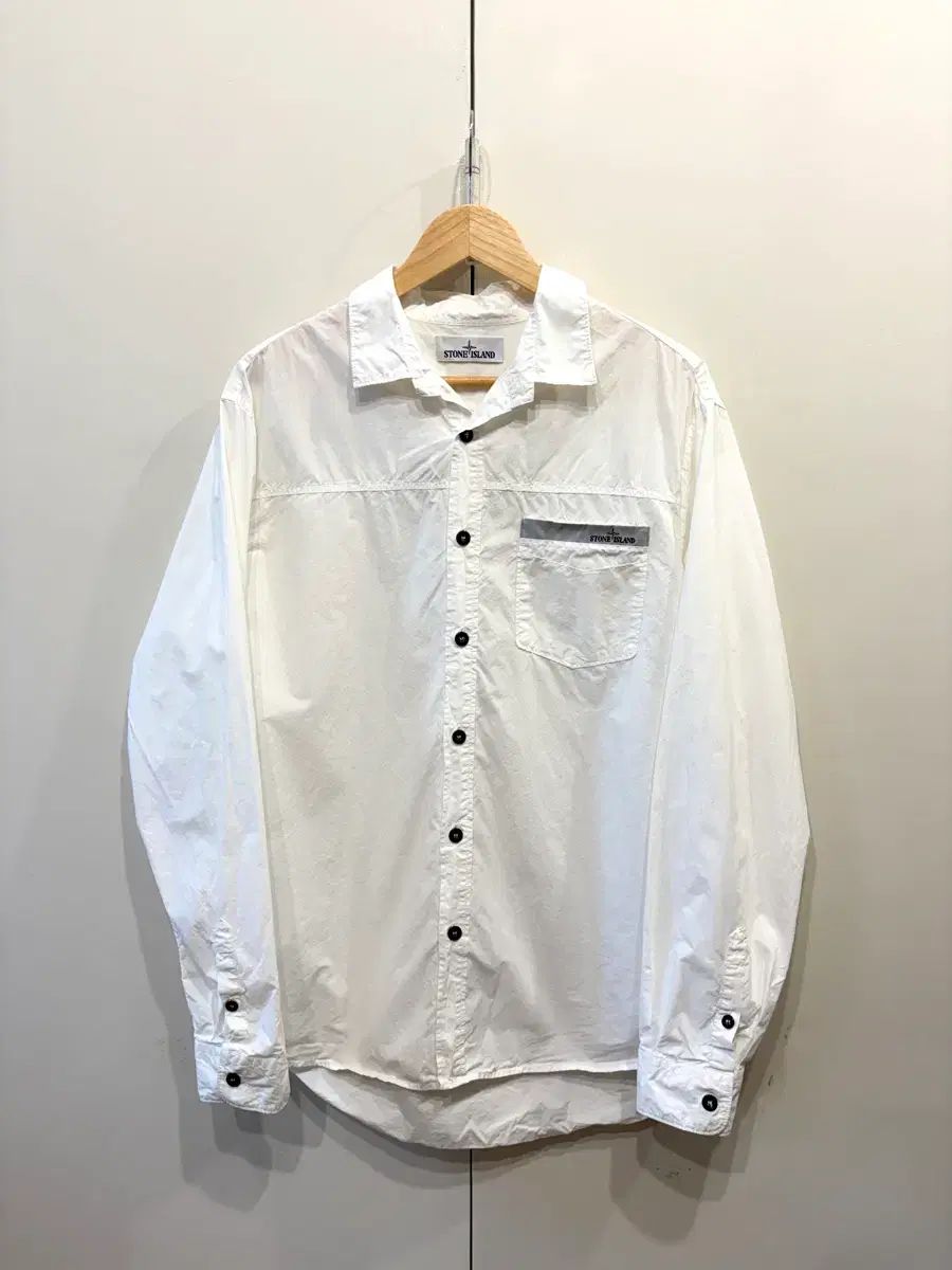 STONE ISLAND ポケット 白 シャツ
