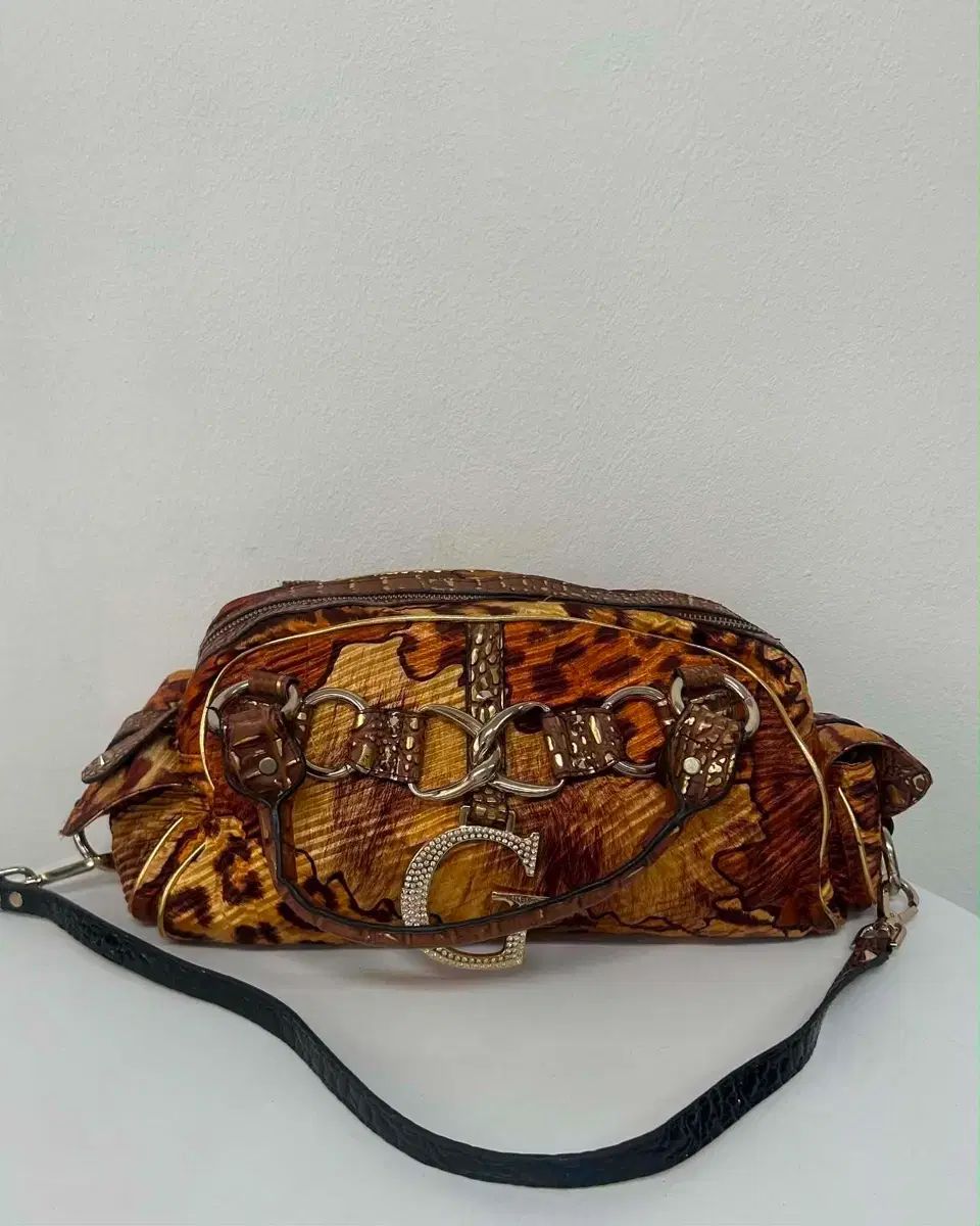 GUESS ゲス ヒョウ柄 レオパード Gバックル ツーウェイ トートバッグ クロス ショルダーバッグ