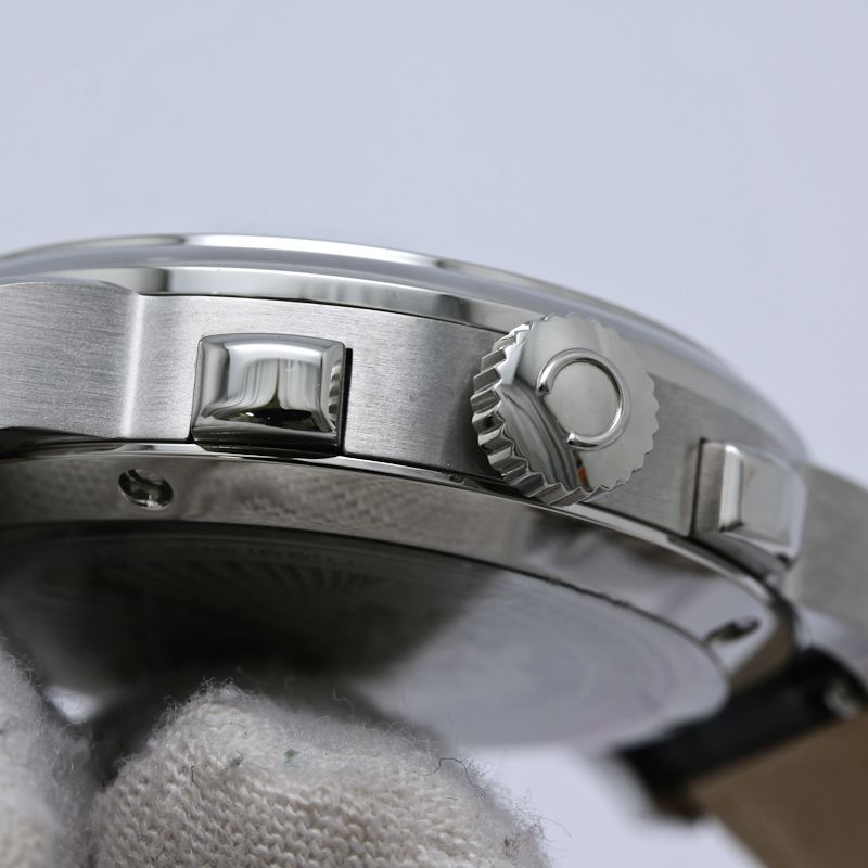 CORNICHE コーニッシュ ヘリテージ クロノグラフ CRN016A 【電池交換済
