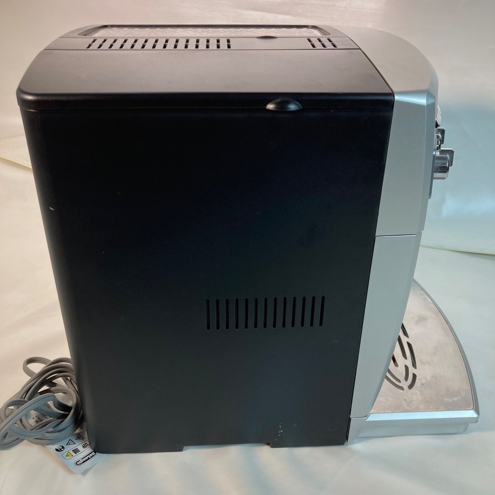 （ジャンク品）DeLonghi Magnifica ESAM03110S ジャンク】DeLonghi Magnifica ESAM03110S コーヒーメーカー - メルカリ