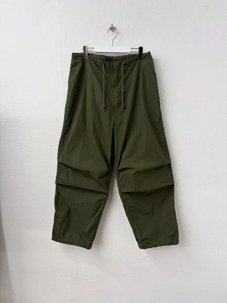 BEAMS Easy Pants