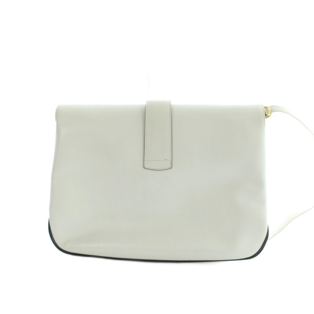 サルヴァトーレフェラガモ Salvatore Ferragamo ショルダーバッグ 斜