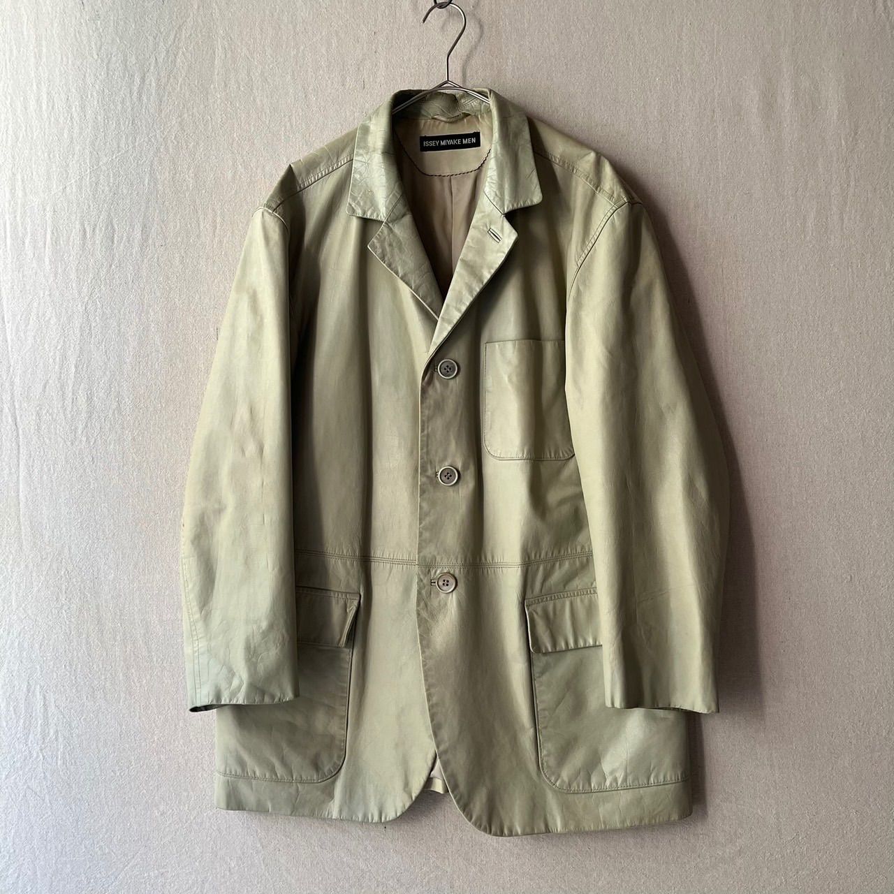 01aw ISSEY MIYAKE MEN レザー ジャケット / 4 クリーム 革 テーラード 