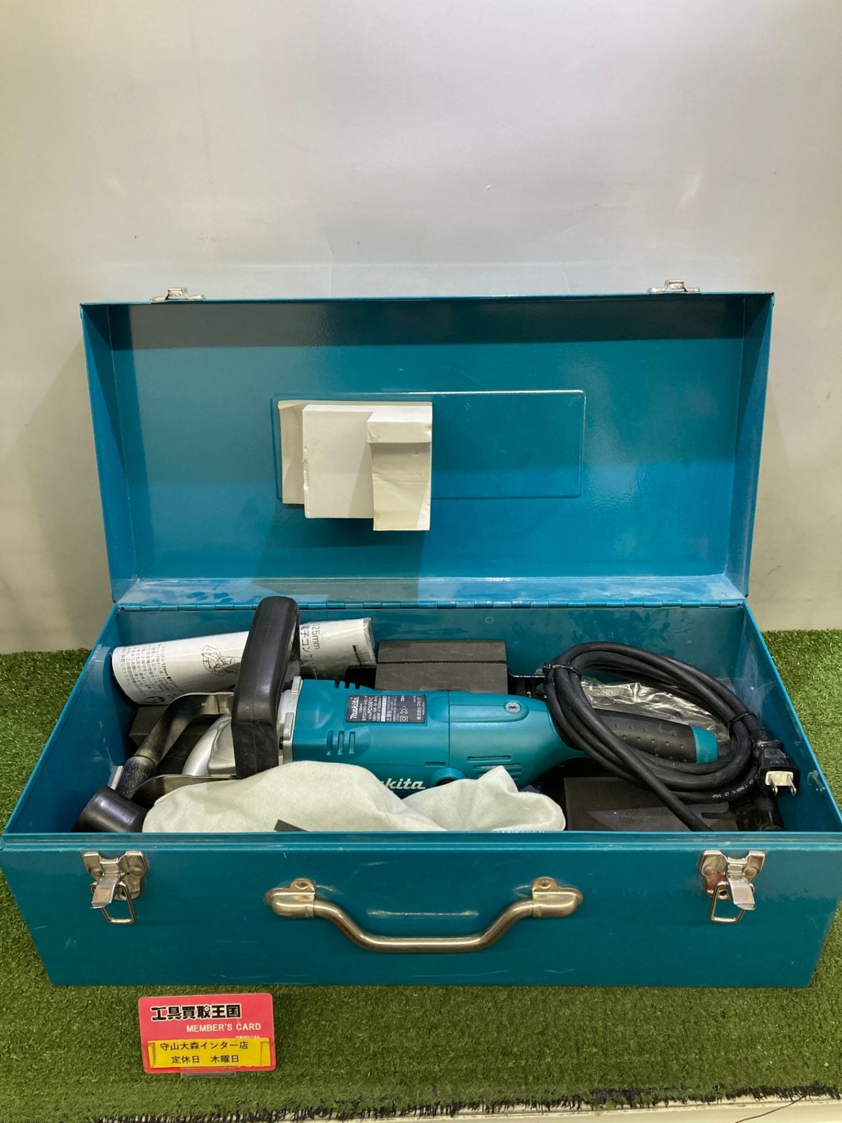 【中古品】【0921】マキタ(makita) 電子コンクリートカンナ 125mm PC5001C　ITSCOOWVGTNO