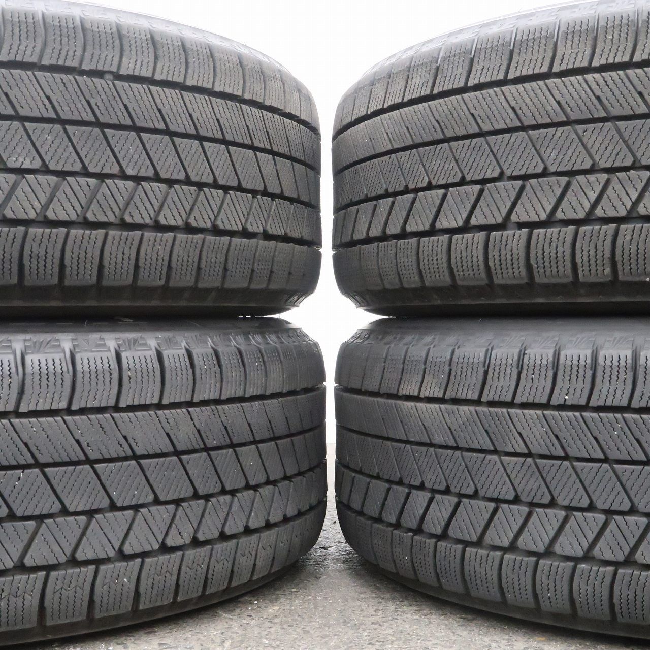 スイフト 32 スタッドレスタイヤ4本 スズキ スイフト スポーツ ZC33S ZC32S 等に 4本 RMP Racing 17インチ