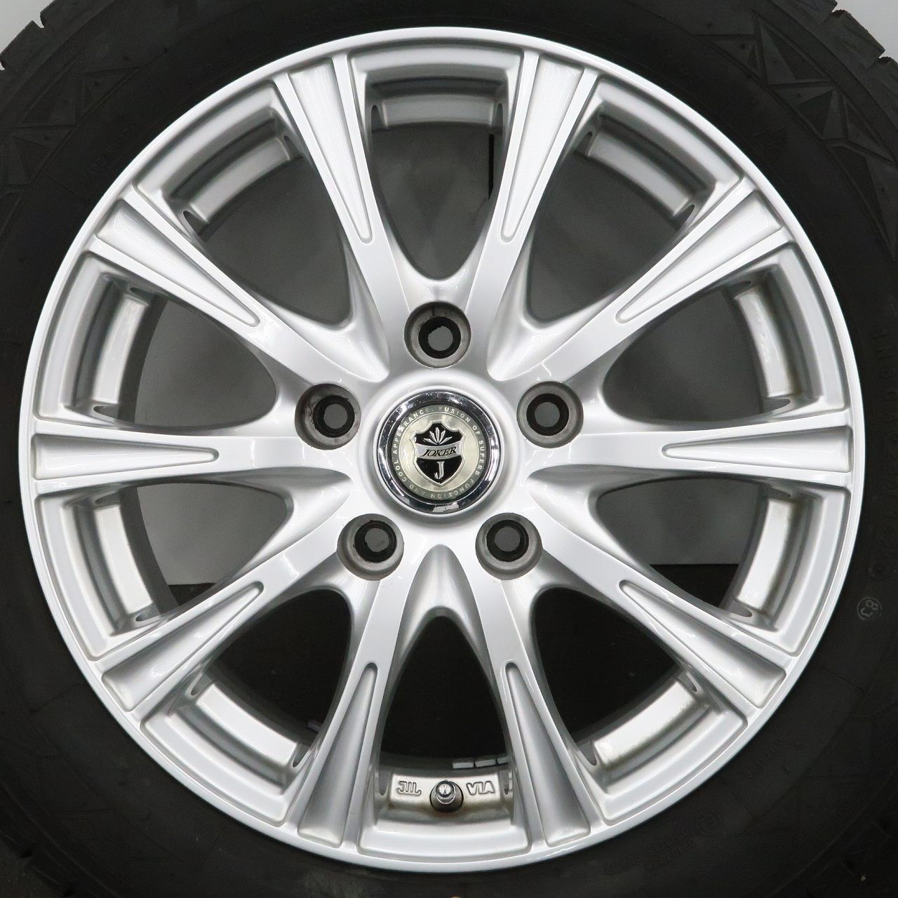 スズキ スイフト スポーツ ZC32S 等に 4本 社外 15インチ 6J +43 5H 