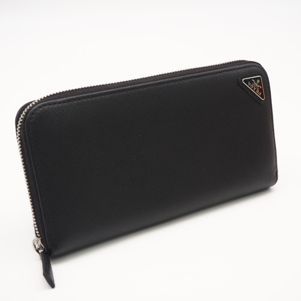 ★3日以内返品可★美品 PRADA プラダ サフィアーノ トライアングル ジップアラウンド財布 2ML317 長財布 ブラック サフィアーノ メンズ