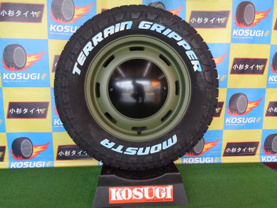 展示未使用　ジムニーシエラ　ノマド　タイヤ・ホイールセット　16インチ　ウシャリントバリ　215/70R16　テレーングリッパー　atsugiM173