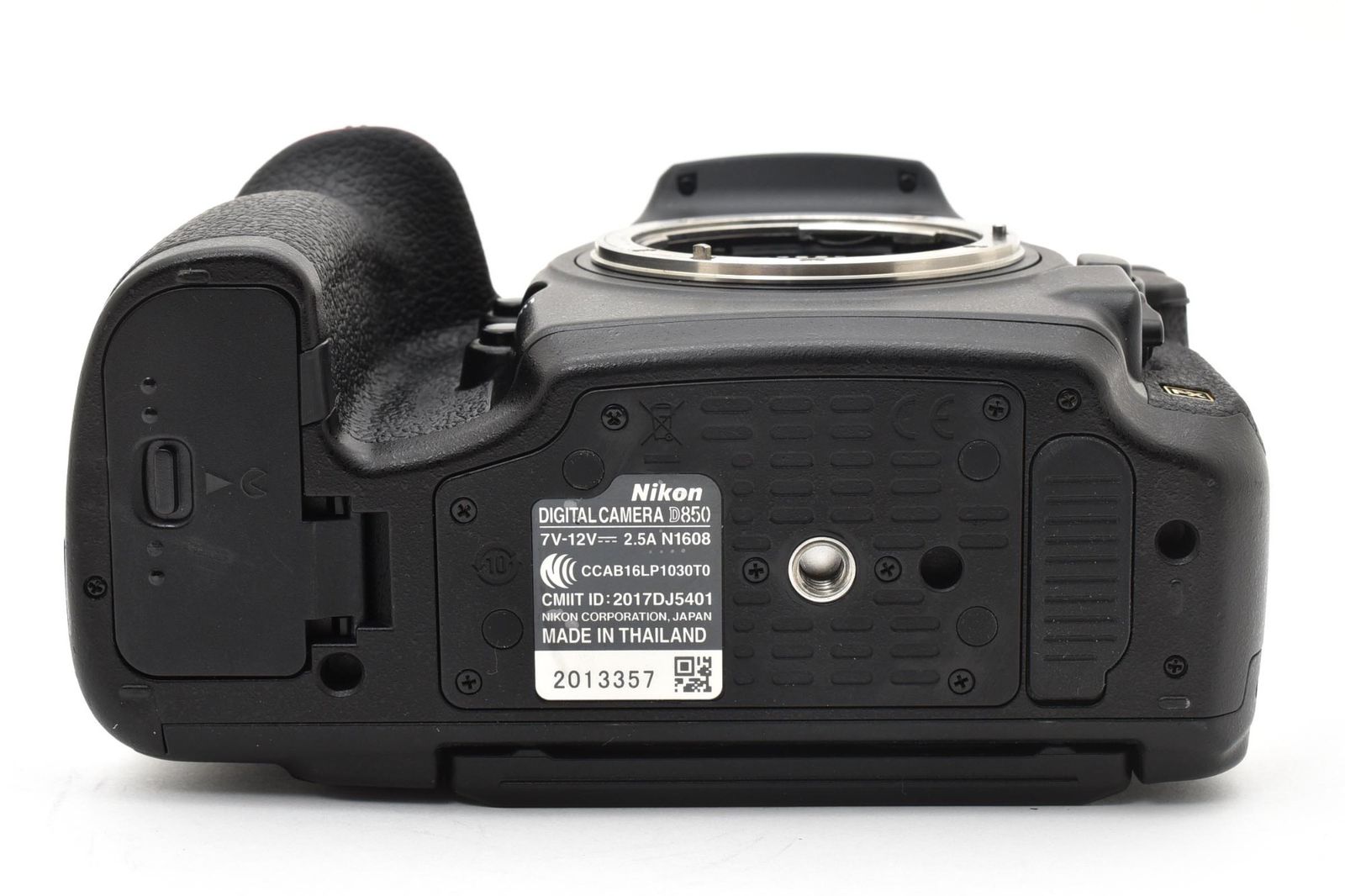 ☆美品☆Nikon ニコン D850 ボディ カメラ デジタル一眼 元箱